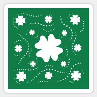 White Clover Pattern Magnet